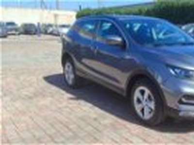 Nissan Qashqai 1.7 dCi 150 CV 4WD CVT Business del 2019 usata a Bari