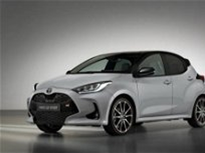 Toyota Yaris GR Sport 1.5 Hybrid 5 porte GR Sport del 2022 usata a Napoli