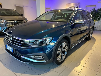 Volkswagen Passat 2.0 TDI 200 CV