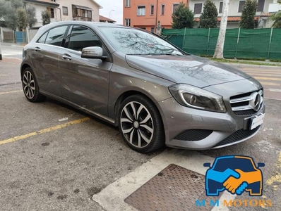 2014 MERCEDES-BENZ A 200