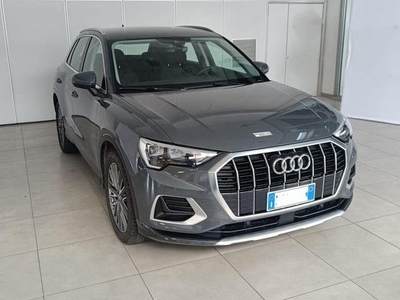 AUDI Q3 35 TDI S TRONIC Business Advanced