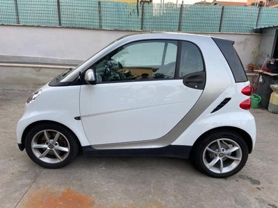 SMART FORTWO 1000 52 kW MHD coupé pulse