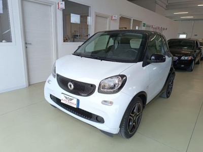 smart fortwo 70 1.0 twinamic Youngster usato