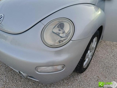 VOLKSWAGEN NEW BEETLE 1.9 TDI 101CV Cabrio