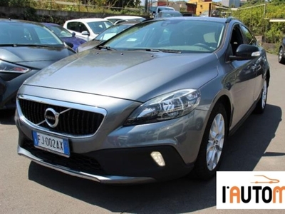 Volvo V40 Cross Country D2 Geartronic Momentum usato