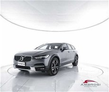 Volvo V90 Cross Country D4 AWD Geartronic Pro del 2017 usata a Viterbo