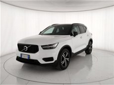 Volvo XC40 T4 AWD Geartronic R-design del 2019 usata a Roma