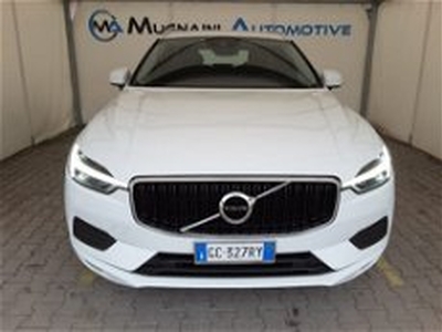 Volvo XC60 B4 (d) Geartronic Momentum del 2021 usata a Firenze