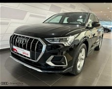 Audi Q3 35 2.0 tdi Business Advanced s-tronic del 2022 usata a Castenaso