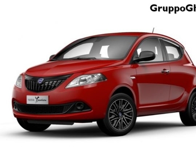 Lancia Ypsilon 1.0 FireFly 5 porte S and S Hybrid Silver