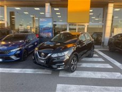 Nissan Qashqai 1.3 DIG-T 140 CV Acenta Premium del 2021 usata a San Martino Siccomario