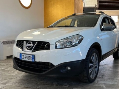 Nissan Qashqai 2.0 dCi DPF 4WD aut. Tekna usato