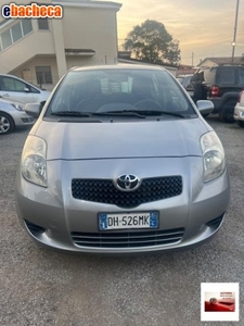 Toyota - yaris - 1.3 5p...