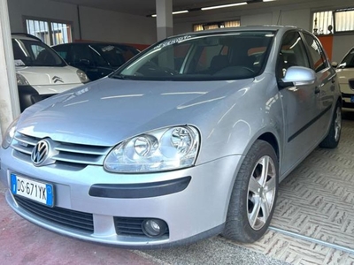 VOLKSWAGEN Golf 5ª serie