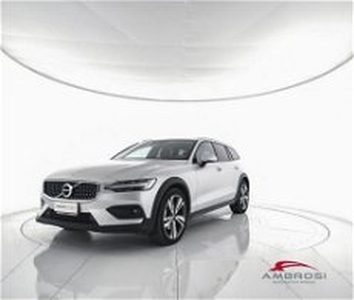 Volvo V60 Cross Country D4 AWD Geartronic Pro del 2020 usata a Corciano