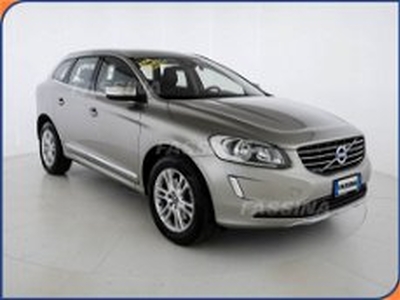 Volvo XC60 D4 AWD Geartronic Momentum del 2014 usata a Milano