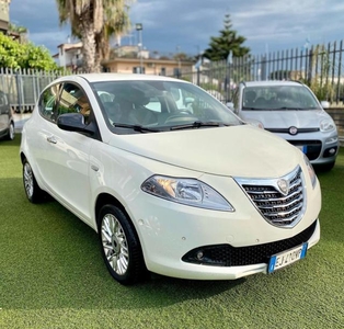 2012 LANCIA Ypsilon