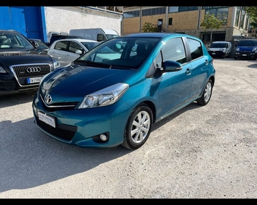 2012 TOYOTA Yaris