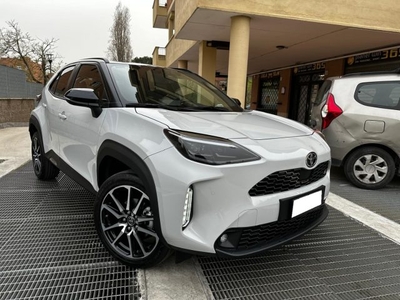 2022 TOYOTA Yaris Cross