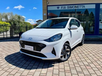 2024 HYUNDAI i10