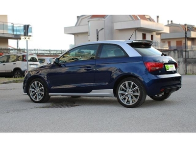 AUDI A1 1.6 TDI S tronic Ambition