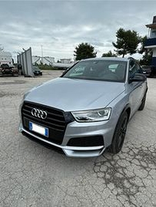 Audi q3 2.0 tdi 120cv s-line+ gomme est. e inv