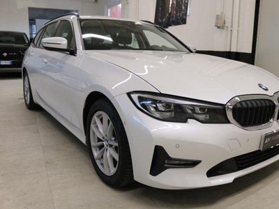 BMW 320 d 48V xDrive Touring ´´´´ NAVI / XENO / TELECAMERA´´´´ Elettrica/Diesel