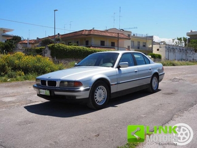 BMW Serie 7 (E38)