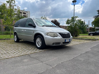 Chrysler Voyager 2.5 CRD cat LX Leather usato