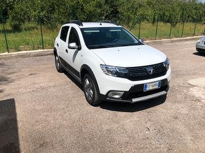 Dacia sandero stepway g.p.l. 12v 0.9 90cv mod.com