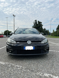 Golf 7.5 2.0 TDI 150cv r line 5p