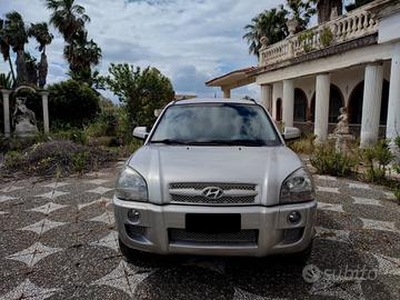 Hyundai TUCSON 4WD 5 PORTE 4X4 2.0 TD 140 CV UNICO