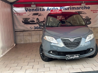 Lancia Ypsilon 0.9 TwinAir 85 CV 5 porte Metano Ecochic Gold usato