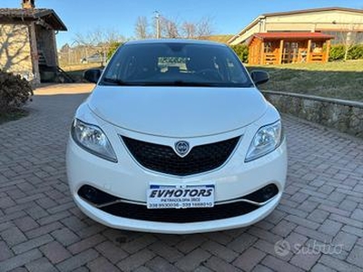 Lancia Ypsilon 1.2 69 CV 5 porte GPL Ecochic Gold