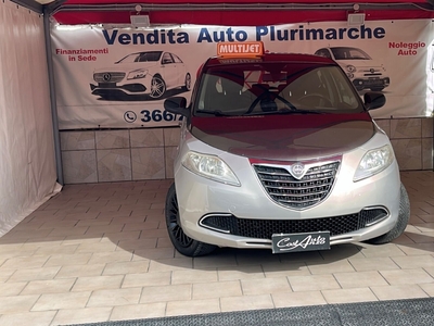 Lancia Ypsilon 1.3 MJT 16V 95 CV 5 porte S&S Black&Red usato