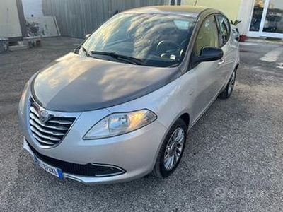 Lancia Ypsilon 1.3 MJT 16V 95 CV 5 porte S&S Plati