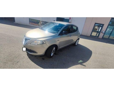 LANCIA YPSILON 1.3 MJT 16V 95 CV 5 porte S&S Silver