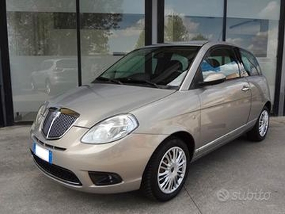 Lancia Ypsilon 1.4 77CV Cinghia Nuova Tagliandata