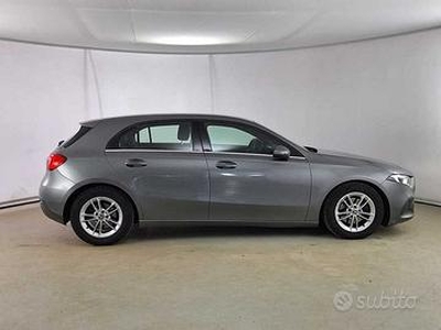 MERCEDES-BENZ A 180 d Automatic Business 5 PORTE B