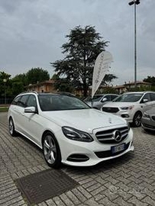 Mercedes-benz E 300 E S.W. BlueTEC HYBRID Executiv