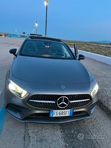 Mercedes classe A 180d automatic premium plus amg