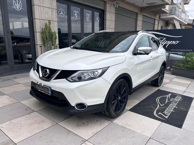 Nissan Qashqai 1.6 dCi 2WD Tekna usato