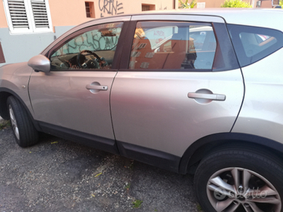 Nissan quasqai 2.0