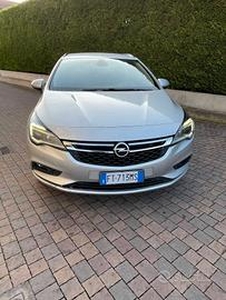 Opel Astra 1.6 CDTi AUTOMATICO