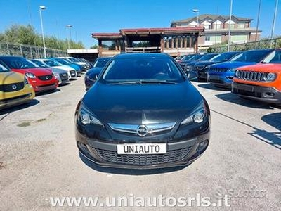 Opel Astra GTC 1.6 Turbo 180CV 3 porte Cosmo S