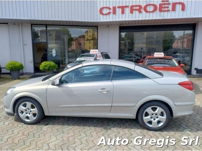 OPEL ASTRA TwinTop 1.8 16V VVT Cosmo