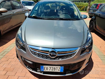 Opel Corsa 1.2 benzina GPL 2015