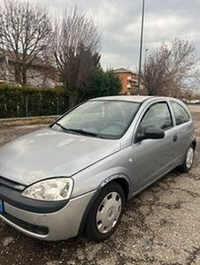 Opel Corsa C per Neopatentati