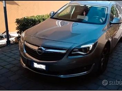 OPEL Insignia - 2015