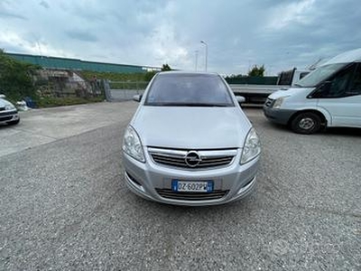 Opel Zafira 1.6 16V VVT Enjoy